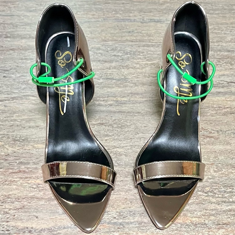 So Me Fae glossy metallic rose gold stiletto heels